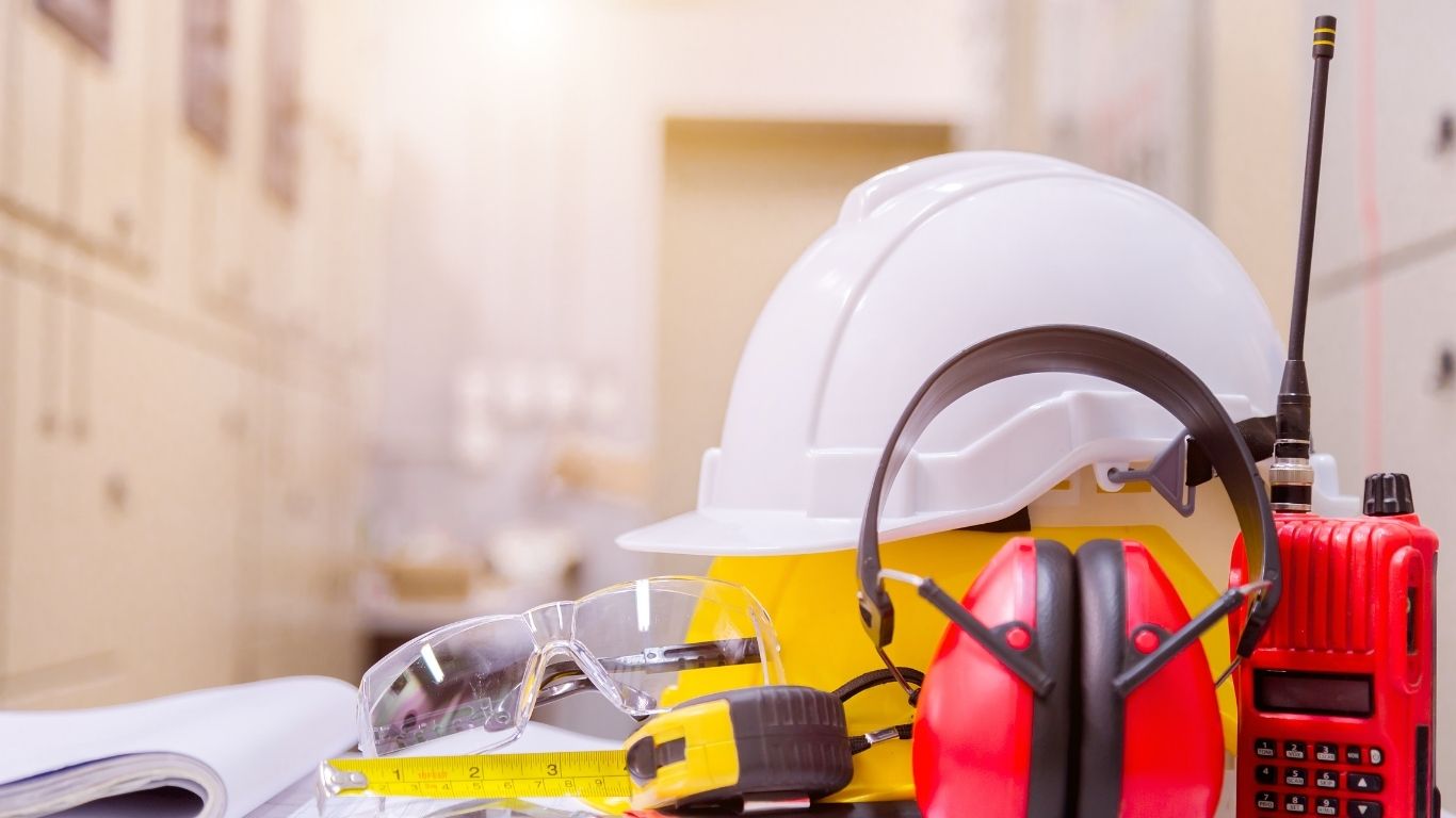 Tài liệu huấn luyện an toàn vệ sinh lao động đầy đủ