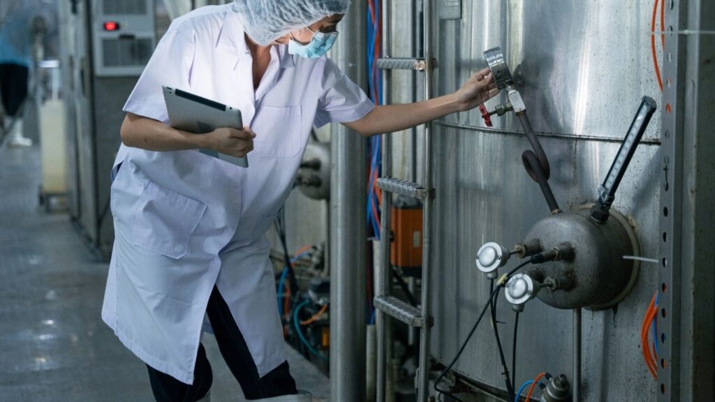 Trung Tâm Giám Định Máy Và Thiết Bị: Vai Trò, Quy Trình Và Tiêu Chí Lựa Chọn
