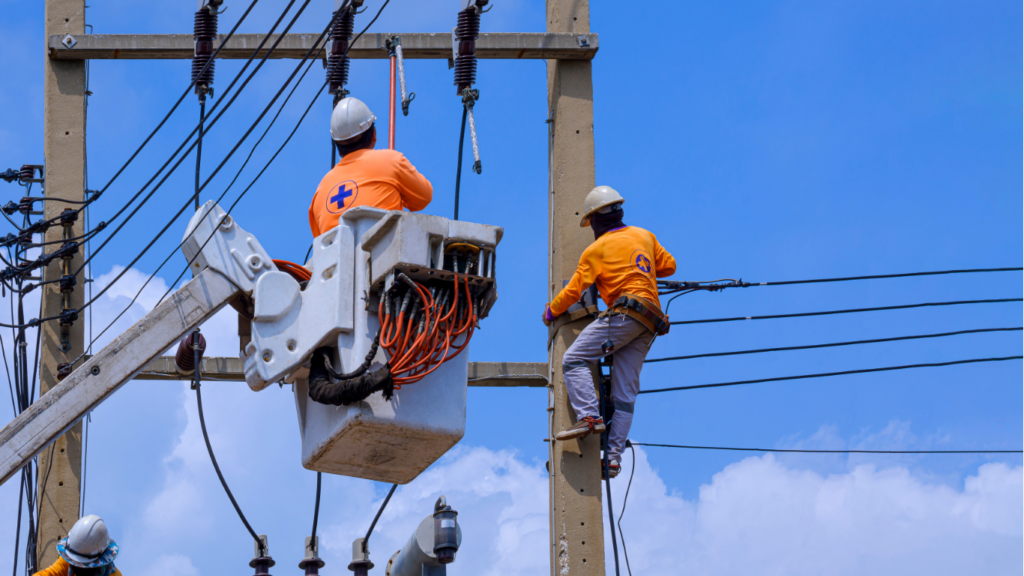 Các Nguy Cơ Điển Hình Trong Công Việc Điện